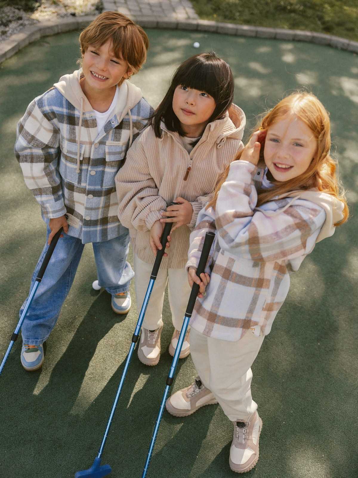 Бомберы из вельвета NIKASTYLE